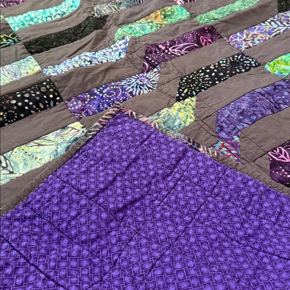 Colorful Patchwork Quilt - Picture 3 of 7